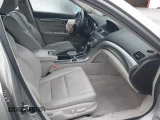2009 Acura TL Tech with VIN 19UUA86569A020715, listed as a IAAI auction lot 41521211 with 179,977 mi miles. Bid and sale history available at carsss.com. Image 5.