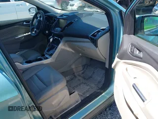 2013 Ford Escape SEL с VIN 1FMCU9H99DUC55653, выставлен на аукционе IAAI как лот 42002872 с пробегом 84 776 миль миль и . История ставок и продаж доступна на DreamBid. Изображение 5.