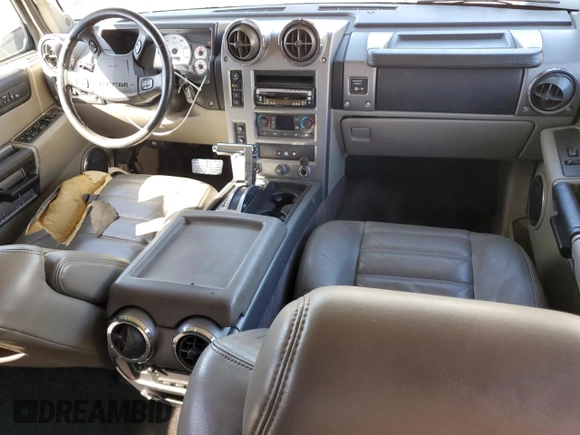 2003 Hummer H2 with VIN 5GRGN23U93H132656, listed as a Copart auction lot 71987404 with 152,287 mi miles and Salvage Title. Bid and sale history available at carsss.com. Image 8.