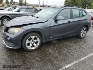 2015 BMW X1 sDrive28i with VIN WBAVM1C58FV315760, listed as a Copart auction lot 50921435 with NaN miles and Clean Title. Bid and sale history available at carsss.com. Image 1.