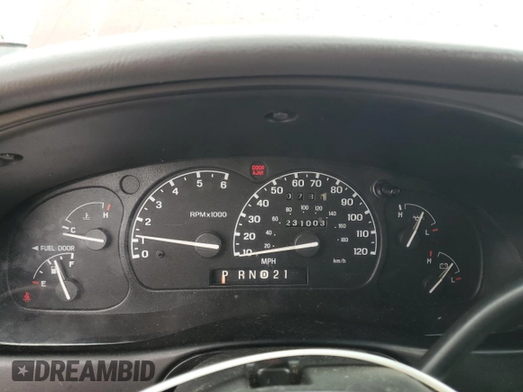 2000 Ford Explorer XLT z VIN 1FMZU63E3YZB39063, wystawiony jako Copart lot #74105104 z przebiegiem 231 003 mil mil oraz Szkoda całkowita • Salvage title. Historia ofert i sprzedaży dostępna na DreamBid. Obrazek 9.