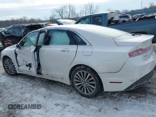 2017 Lincoln MKZ Hybrid Premiere with VIN 3LN6L5KU8HR624523, listed as a IAAI auction lot 41649075 with 126,679 mi miles. Bid and sale history available at carsss.com. Image 14.