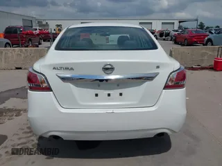 2015 Nissan Altima S with VIN 1N4AL3AP0FN879302, listed as a IAAI auction lot 42134972 with 100,873 mi miles and . Bid and sale history available at DreamBid. Image 16.