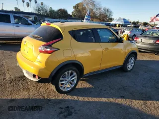 2015 Nissan Juke S with VIN JN8AF5MV7FT557389, listed as a Copart auction lot 88115795 with 113,471 mi miles and Salvage Title. Bid and sale history available at carsss.com. Image 3.
