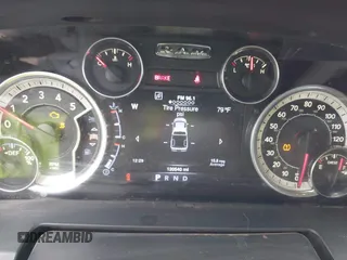 2016 Ram 1500 Laramie z VIN 1C6RR7NM3GS250971, wystawiony jako IAAI lot #42324889 z przebiegiem 120 540 mil mil oraz . Historia ofert i sprzedaży dostępna na DreamBid. Obrazek 7.