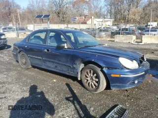 2003 Hyundai Sonata GLS with VIN KMHWF35H83A893490, listed as a Copart auction lot 80886424 with 0 mi miles and Salvage Title. Bid and sale history available at carsss.com. Image 4.