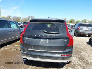 2021 Volvo XC90 Momentum with VIN YV4102PKXM1741082, listed as a IAAI auction lot 41803261 with 42,986 mi miles. Bid and sale history available at carsss.com. Image 17.