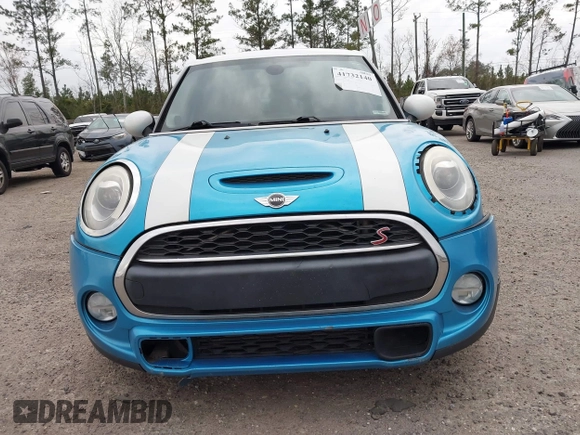 2017 MINI Hardtop 4 Door Cooper S z VIN WMWXU3C37H2F48944, wystawiony jako IAAI lot #41732140 z przebiegiem 154 563 mil mil oraz . Historia ofert i sprzedaży dostępna na DreamBid. Obrazek 12.
