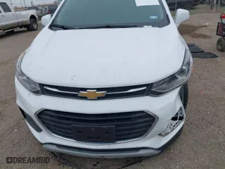 2020 Chevrolet Trax LT with VIN 3GNCJLSB9LL338988, listed as a IAAI auction lot 41592516 with 40,422 mi miles. Bid and sale history available at carsss.com. Image 11.