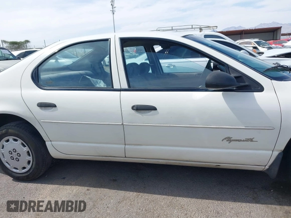 1999 Plymouth Breeze z VIN 1P3EJ46CXXN511465, wystawiony jako IAAI lot #42338946 z przebiegiem 237 675 mil mil oraz . Historia ofert i sprzedaży dostępna na DreamBid. Obrazek 13.