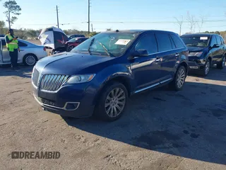 2012 Lincoln MKX with VIN 2LMDJ6JK5CBL11685, listed as a IAAI auction lot 41698099 with 155,266 mi miles. Bid and sale history available at carsss.com. Image 17.