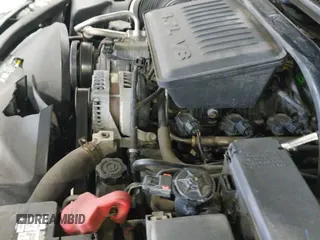 2005 Jeep Grand Cherokee Laredo с VIN 1J4HR48N45C719526, выставлен на аукционе IAAI как лот 43253443 с пробегом 132 952 миль миль и . История ставок и продаж доступна на DreamBid. Изображение 19.