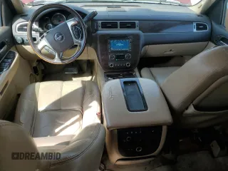 2007 GMC Yukon Denali z VIN 1GKFK63877J152228, wystawiony jako Copart lot #53464145 z przebiegiem 199 091 mil mil oraz Szkoda całkowita • Salvage title. Historia ofert i sprzedaży dostępna na DreamBid. Obrazek 8.