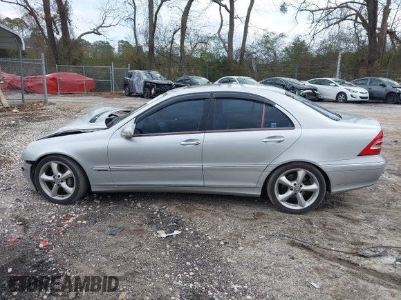 2004 Mercedes-Benz C 320 with VIN WDBRF64J34F488308, listed as a IAAI auction lot 41516891 with 160,855 mi miles and . Bid and sale history available at DreamBid. Image 14.
