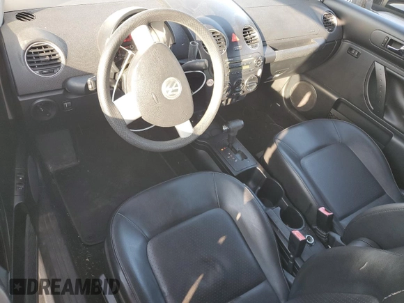 2010 Volkswagen Beetle with VIN 3VWPW3AG7AM014628, listed as a Copart auction lot 61751805 with 67,874 mi miles and Salvage title. Bid and sale history available at DreamBid. Image 8.