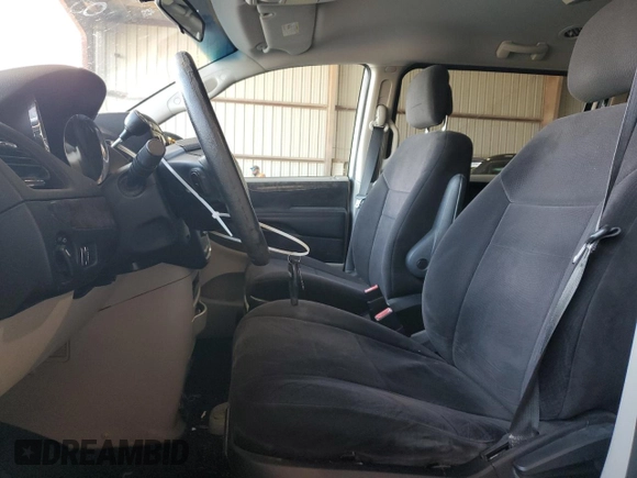 2011 Dodge Grand Caravan SXT with VIN 2D4RN4DG1BR690764, listed as a Copart auction lot 86427454 with 118,747 mi miles and Clean Title. Bid and sale history available at DreamBid. Image 7.