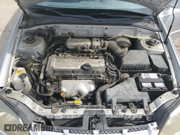 2004 Hyundai Accent GL with VIN KMHCG45C64U524377, listed as a Copart auction lot 53976094 with 65,230 mi miles and Non Repairable. Bid and sale history available at carsss.com. Image 11.