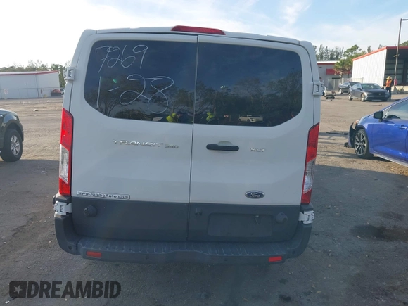 2017 Ford Transit XL z VIN 1FBZX2YMXHKA47269, wystawiony jako IAAI lot #41224834 z przebiegiem 76 419 mil mil oraz . Historia ofert i sprzedaży dostępna na DreamBid. Obrazek 15.