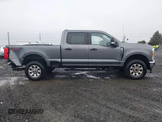 2024 Ford Super Duty F-250 SRW XL with VIN 1FT7W2BT5RED24013, listed as a IAAI auction lot 41206461 with 40,565 mi miles. Bid and sale history available at carsss.com. Image 13.