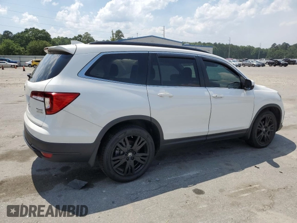 2022 Honda Pilot Special Edition with VIN 5FNYF6H28NB097712, listed as a Copart auction lot 57801695 with 27,992 mi miles and Salvage title. Bid and sale history available at DreamBid. Image 3.