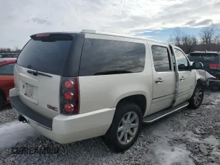 2012 GMC Yukon XL Denali with VIN 1GKS1MEF2CR298971, listed as a Copart auction lot 86310424 with Not Provided miles and Salvage Title. Bid and sale history available at carsss.com. Image 3.