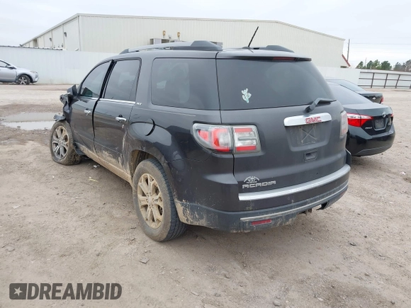 2013 GMC Acadia SLT with VIN 1GKKRRKD0DJ145630, listed as a IAAI auction lot 41639940 with 171,741 mi miles. Bid and sale history available at carsss.com. Image 3.