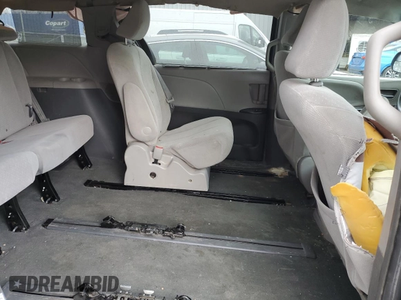 2017 Toyota Sienna LE with VIN 5TDJZ3DC0HS182825, listed as a Copart auction lot 47471655 with 141,638 mi miles and Salvage Title. Bid and sale history available at carsss.com. Image 11.