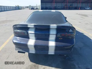 2001 Chevrolet Camaro Z28 z VIN 2G1FP22G312146719, wystawiony jako IAAI lot #42228792 z przebiegiem 134 142 mil mil oraz . Historia ofert i sprzedaży dostępna na DreamBid. Obrazek 16.
