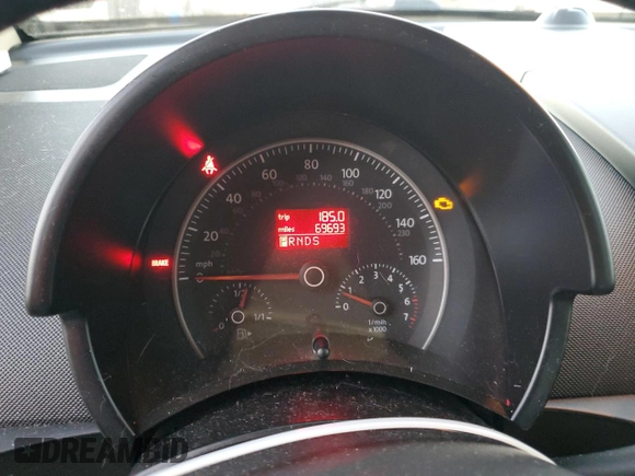 2009 Volkswagen Beetle S with VIN 3VWRF31Y29M409328, listed as a Copart auction lot 87849455 with 69,693 mi miles and Salvage title. Bid and sale history available at DreamBid. Image 9.