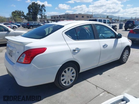 2018 Nissan Versa Sedan SV with VIN 3N1CN7AP8JL872775, listed as a IAAI auction lot 41881821 with 205,367 mi miles. Bid and sale history available at carsss.com. Image 4.