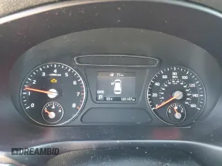 2020 Kia Sorento LX with VIN 5XYPG4A58LG628012, listed as a Copart auction lot 41807055 with 120,147 mi miles and Salvage Title. Bid and sale history available at carsss.com. Image 9.