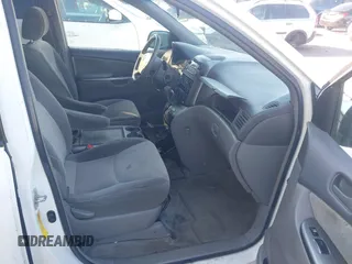 2007 Toyota Sienna CE with VIN 5TDZK23C27S013214, listed as a IAAI auction lot 42192349 with 208,832 mi miles and . Bid and sale history available at DreamBid. Image 5.