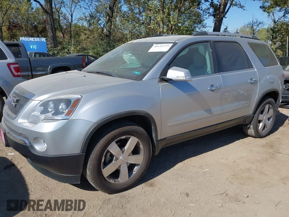 2010 GMC Acadia SLT1 z VIN 1GKLRMEDXAJ202687, wystawiony jako IAAI lot #40635219 z przebiegiem 115 810 mil mil oraz . Historia ofert i sprzedaży dostępna na DreamBid. Obrazek 2.