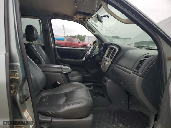 2004 Mazda Tribute ES with VIN 4F2CZ06144KM04030, listed as a Copart auction lot 72516094 with 250,978 mi miles and Clean Title. Bid and sale history available at carsss.com. Image 7.