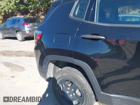 2021 Jeep Compass Sport with VIN 3C4NJDAB9MT591500, listed as a IAAI auction lot 40517034 with 58,230 mi miles and . Bid and sale history available at DreamBid. Image 19.