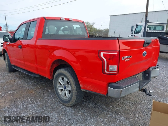 2017 Ford F-150 XL with VIN 1FTEX1C8XHKC88988, listed as a IAAI auction lot 41866592 with 121,709 mi miles. Bid and sale history available at carsss.com. Image 3.