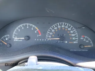 2003 Pontiac Grand Prix SE z VIN 1G2WK52J93F178003, wystawiony jako IAAI lot #42308184 z przebiegiem 124 714 mil mil oraz . Historia ofert i sprzedaży dostępna na DreamBid. Obrazek 7.