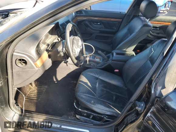 2000 BMW 5 Series 528iA with VIN WBADM6341YGV02426, listed as a Copart auction lot 52320945 with 213,283 mi miles and Salvage Title. Bid and sale history available at carsss.com. Image 7.