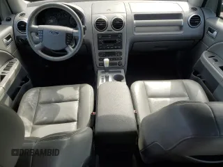 2006 Ford Freestyle SEL z VIN 1FMDK05136GA46155, wystawiony jako Copart lot #57254025 z przebiegiem Nie podano mil oraz Szkoda całkowita • Salvage title. Historia ofert i sprzedaży dostępna na DreamBid. Obrazek 8.