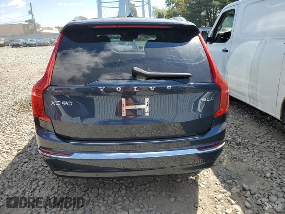 2024 Volvo XC90 Ultimate Bright Theme with VIN YV4062PF9R1235148, listed as a Copart auction lot 70778004 with 3,913 mi miles and Salvage Title. Bid and sale history available at carsss.com. Image 6.
