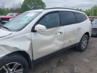 2015 Chevrolet Traverse LT with VIN 1GNKVGKD2FJ280517, listed as a IAAI auction lot 42292339 with 142,841 mi miles and . Bid and sale history available at DreamBid. Image 18.