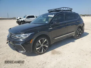 2023 Volkswagen Tiguan SEL R-Line z VIN 3VV4B7AX5PM038607, wystawiony jako Copart lot #46244715 z przebiegiem 26 691 mil mil oraz Szkoda całkowita • Salvage title. Historia ofert i sprzedaży dostępna na DreamBid. Obrazek 1.