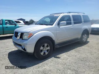2007 Nissan Pathfinder SE z VIN 5N1AR18W67C647368, wystawiony jako Copart lot #56743695 z przebiegiem 194 290 mil mil oraz Szkoda całkowita • Salvage title. Historia ofert i sprzedaży dostępna na DreamBid. Obrazek 1.