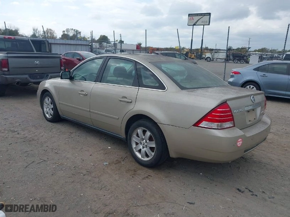 2005 Mercury Montego with VIN 1MEHM40195G606109, listed as a IAAI auction lot 40739316 with 329,715 mi miles. Bid and sale history available at carsss.com. Image 3.