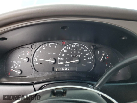 2000 Ford Explorer XLT с VIN 1FMZU73E4YZA81714, выставлен на аукционе Copart как лот 58205685 с пробегом 141 966 миль миль и Списание • Salvage title. История ставок и продаж доступна на DreamBid. Изображение 9.