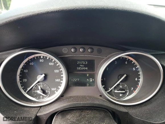 2011 Mercedes-Benz R-Class R 350 with VIN 4JGCB6FE1BA125949, listed as a Copart auction lot 68250894 with 185,994 mi miles and Clean Title. Bid and sale history available at carsss.com. Image 9.