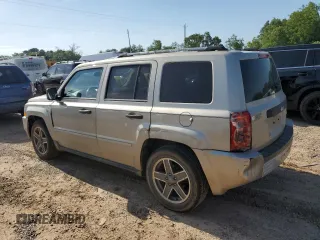 2009 Jeep Patriot Limited with VIN 1J4FT48B99D146489, listed as a Copart auction lot 52484925 with 251,986 mi miles and Salvage title. Bid and sale history available at DreamBid. Image 2.