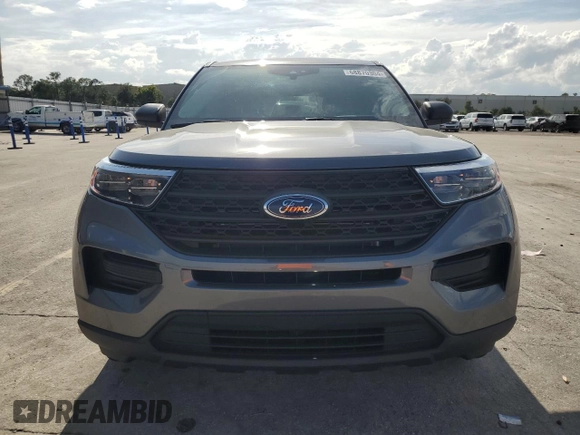 2022 Ford Explorer with VIN 1FMSK7BH1NGB77813, listed as a Copart auction lot 68870304 with 13,910 mi miles and Salvage Title. Bid and sale history available at carsss.com. Image 5.
