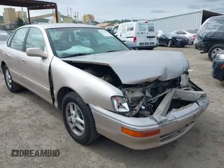 1997 Toyota Avalon XL with VIN 4T1BF12B8VU183879, listed as a IAAI auction lot 41725633 with 276,195 mi miles and . Bid and sale history available at DreamBid. Image 1.