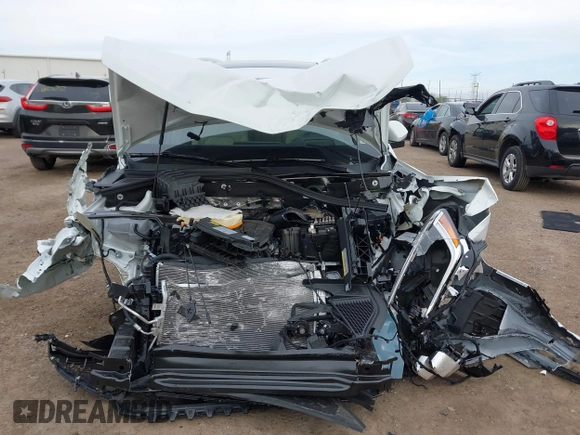 2025 Volkswagen Atlas SE with VIN 1V2FR2CA0SC525107, listed as a IAAI auction lot 42149492 with 2,443 mi miles and . Bid and sale history available at DreamBid. Image 12.